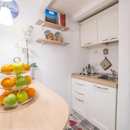 Bed In Bed & Breakfast *