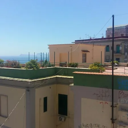 Bed In Bed & Breakfast Napoli