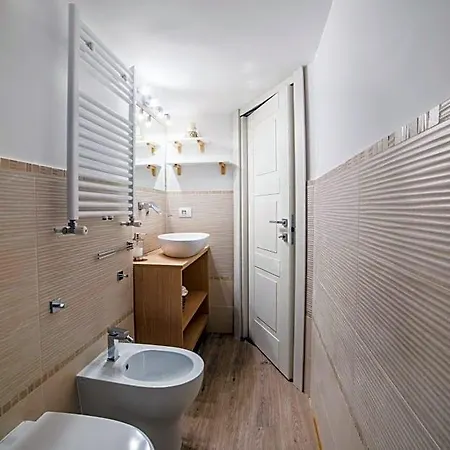לינה וארוחת בוקר Bed In נאפולי