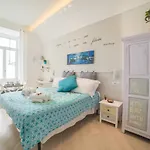 Bed & Breakfast Bed In *